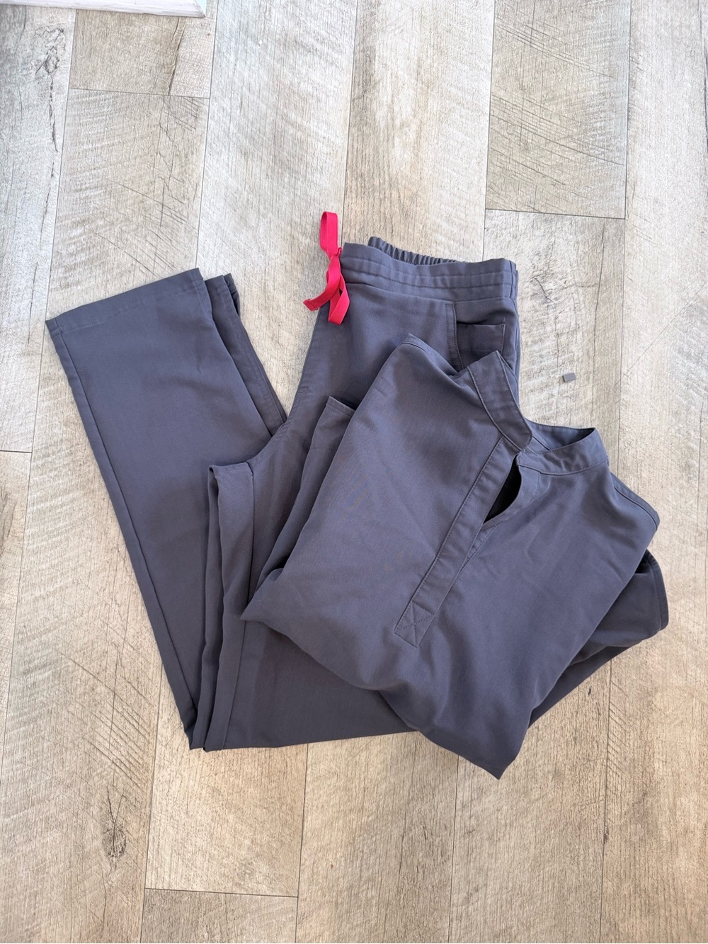 Figs Women's Jogger Scrub Set in Charcoal with Red Drawstring